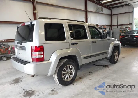 2011 Jeep Liberty Sport z USA, uszkodzony, nr VIN 1J4PP2GK4BW505434